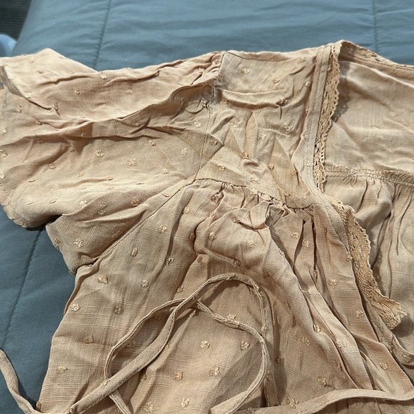 Pacsun front-tie top - Picture 3 of 7